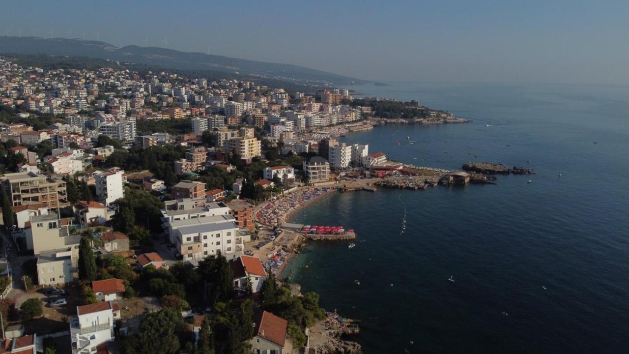 Buskovic Apartman Dobra Voda Kültér fotó