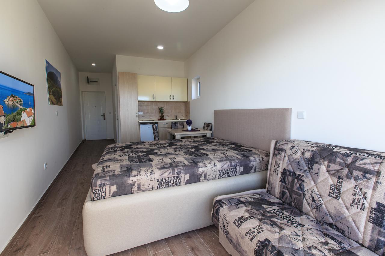Buskovic Apartman Dobra Voda Kültér fotó